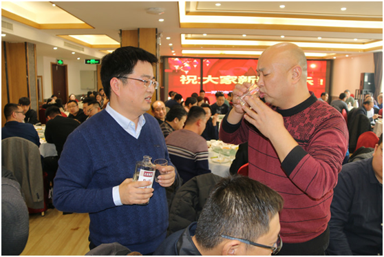 1548645897717274.png ihn1djzage.png